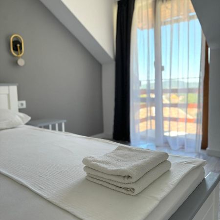 Casa Presecan Телмачу Экстерьер фото