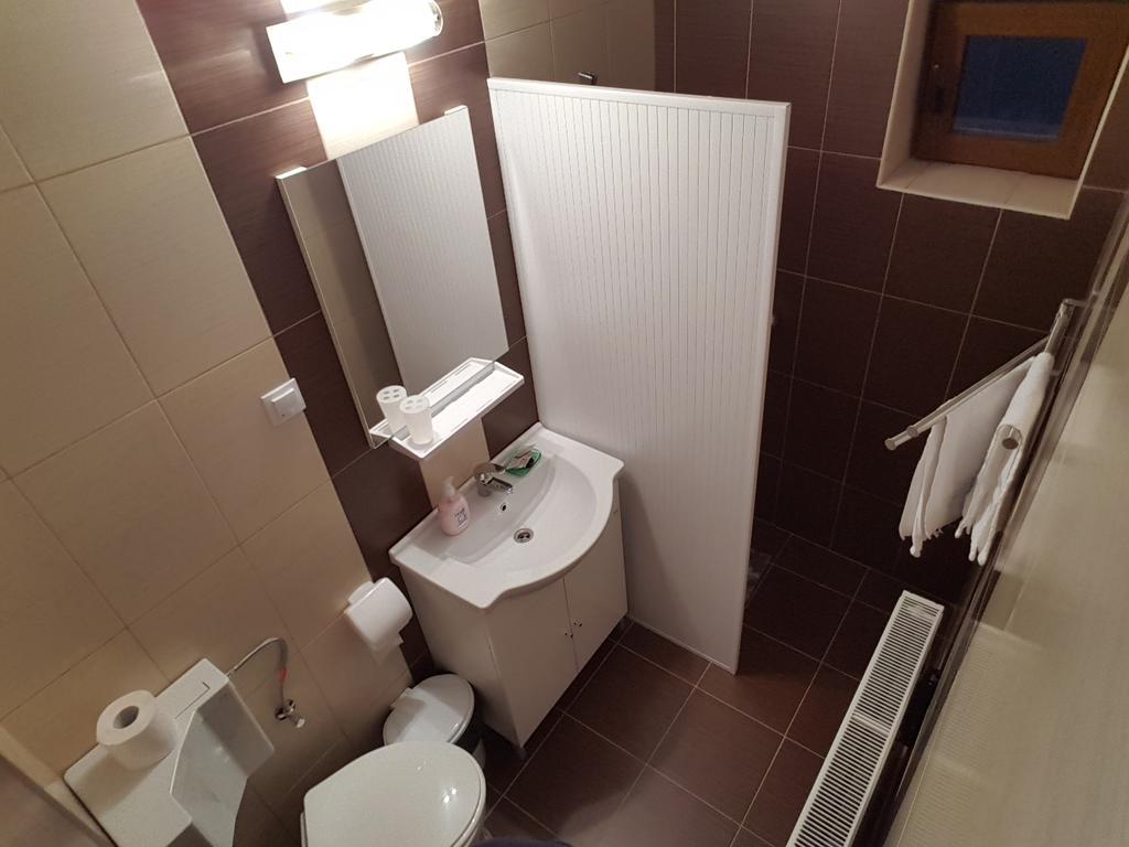 Casa Presecan Телмачу Экстерьер фото